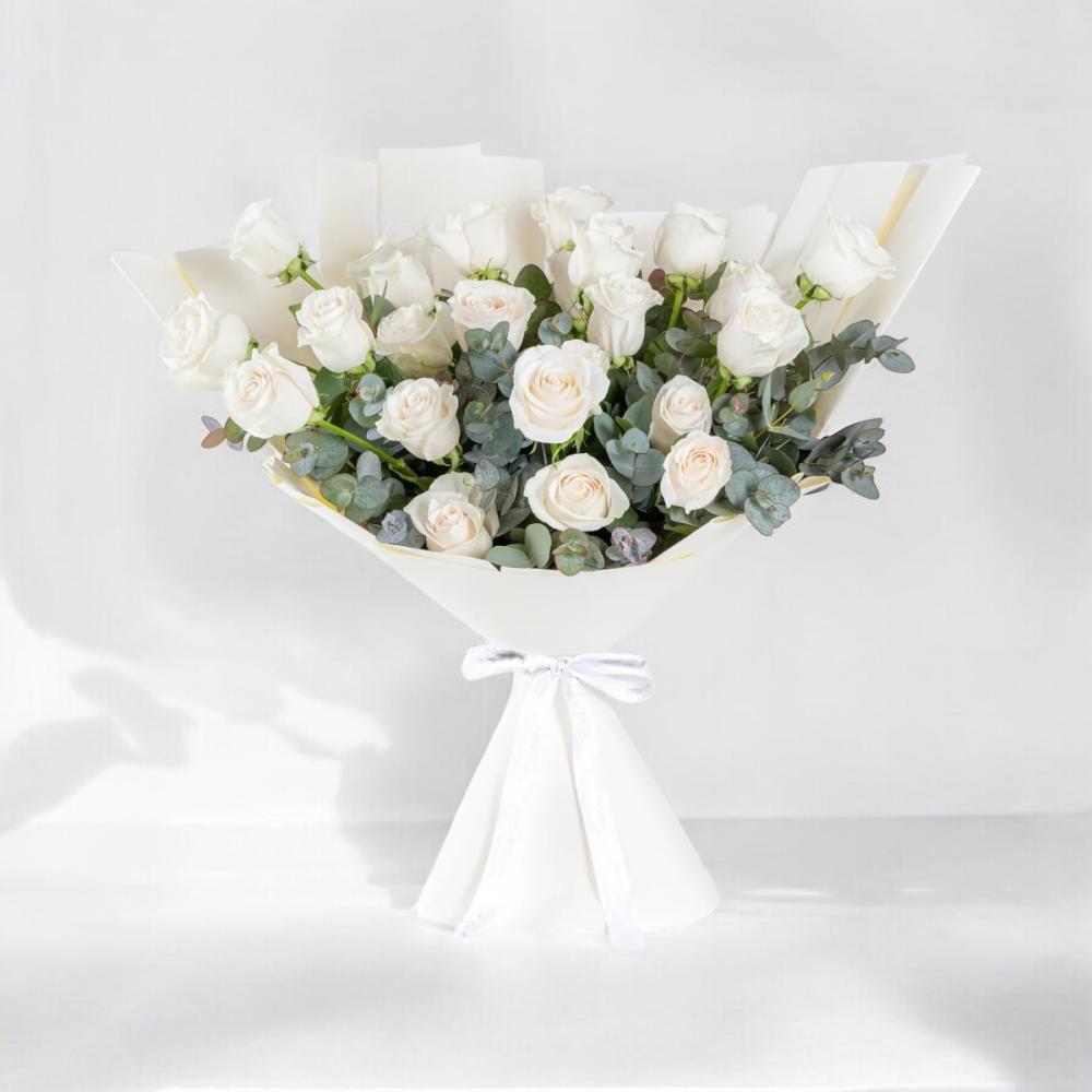 باقة جوري بيضاء خلابة | 25 جوري Flowery فلاوري.