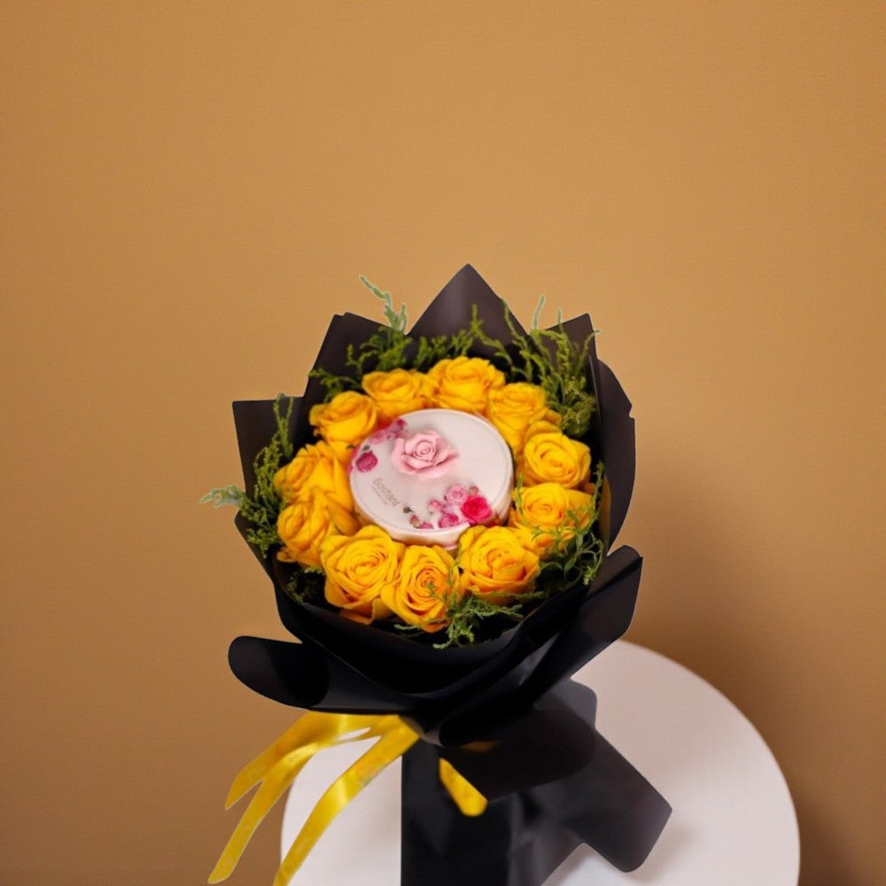 باقة الورد الأصفر مع شوكولاتة بستاني Flowery فلاوري.
