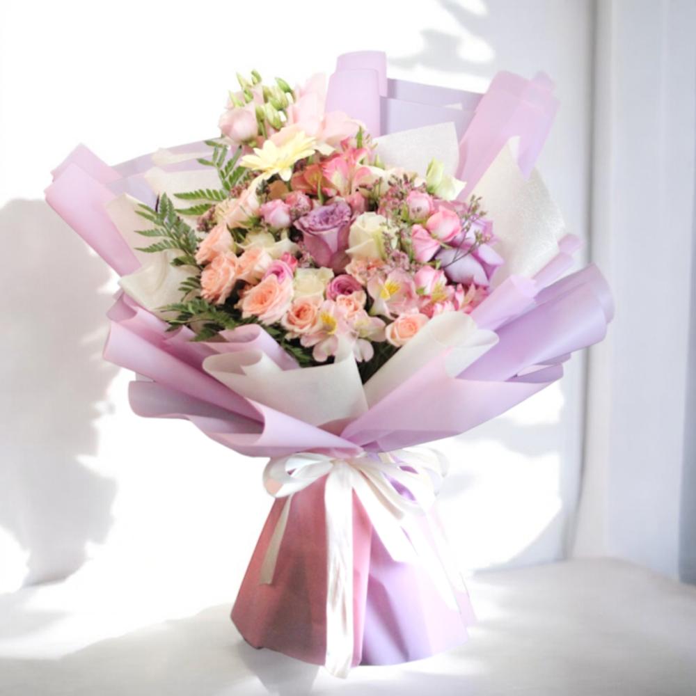 باقة ورد فاخرة Flowery فلاوري.