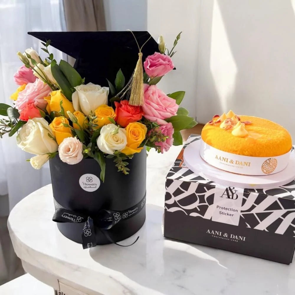 باقة التخرج الفاخرة مع كيك اني وداني Flowery فلاوري.