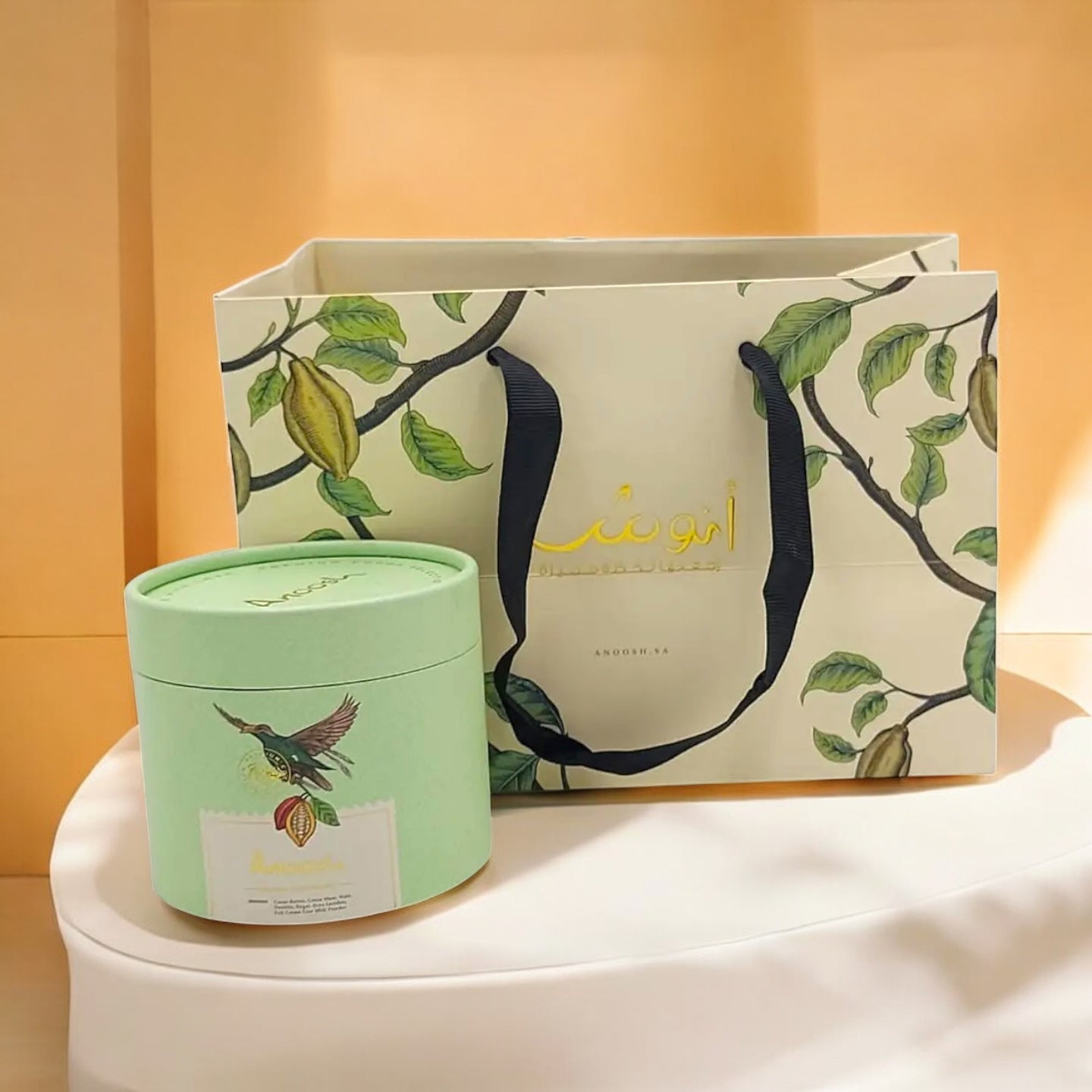 أنوش شوكولاتة مغلفة خضراء