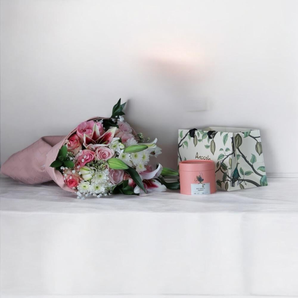 شوكولاتة انوش | باقة زهور Flowery فلاوري.