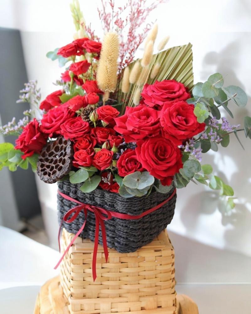 باقة غابة الأحلام Flowery فلاوري.