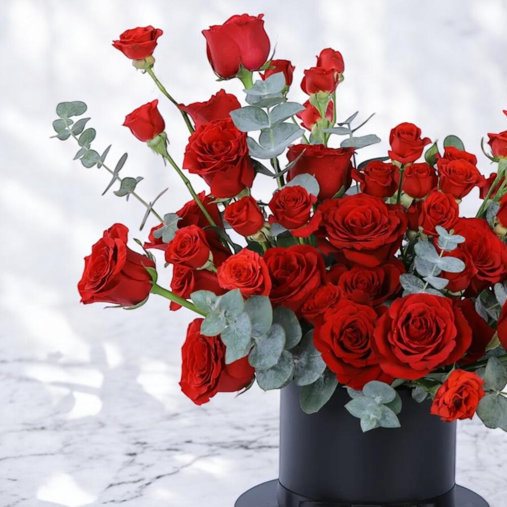 باقة ورد باتشي الفاخرة للأعياد والمناسبات Flowery فلاوري.