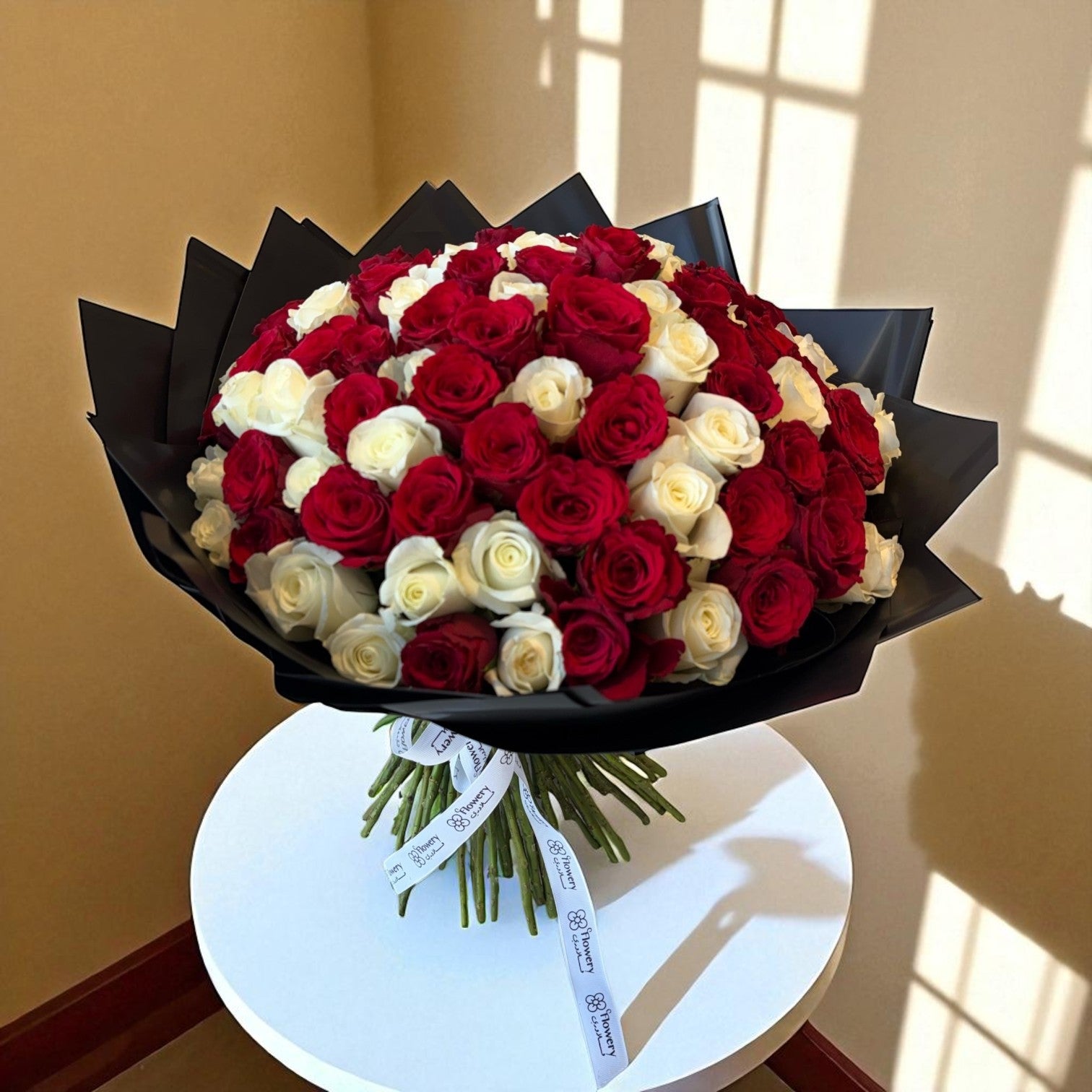 باقة الحب السرمدي | 100 ورده Flowery فلاوري.