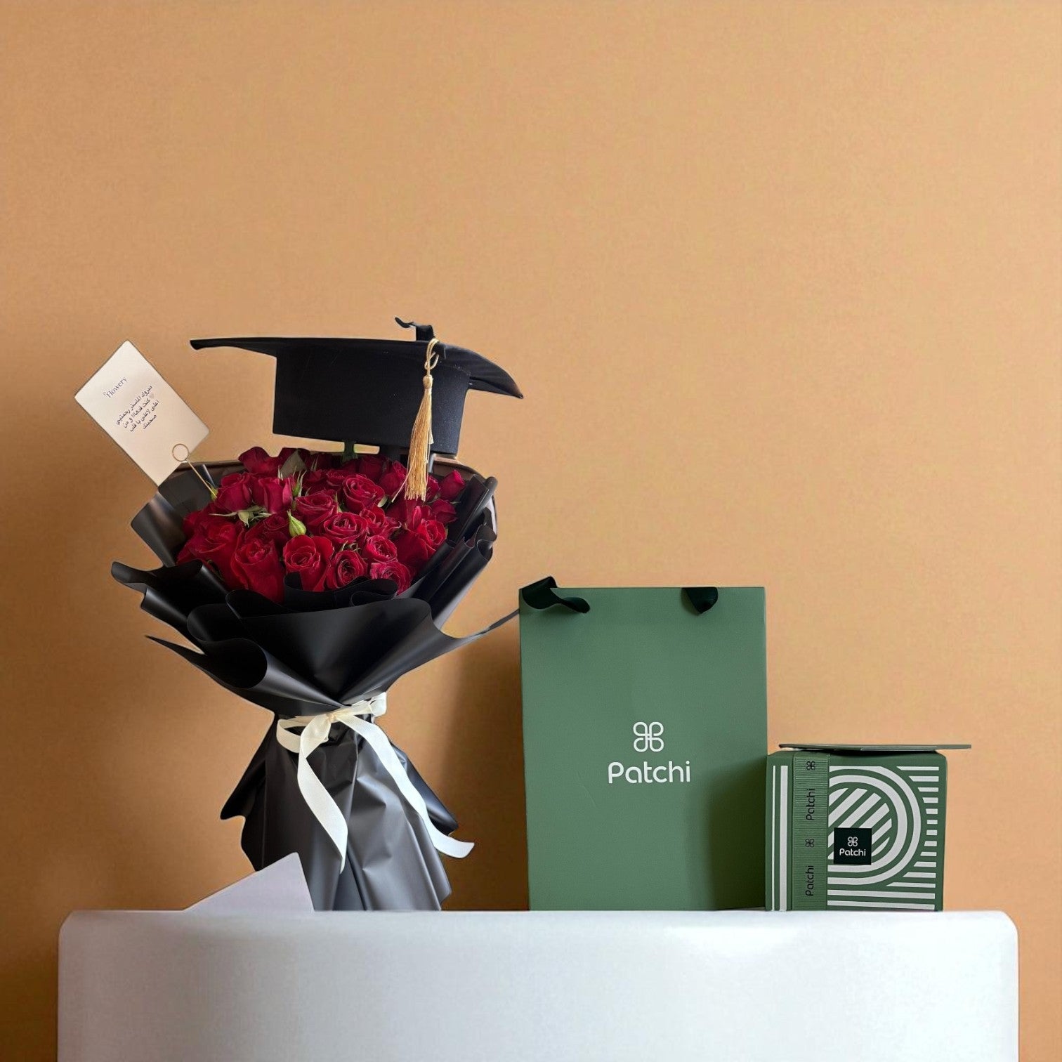 باقة التخرج الفاخرة من فلاوري Flowery فلاوري.