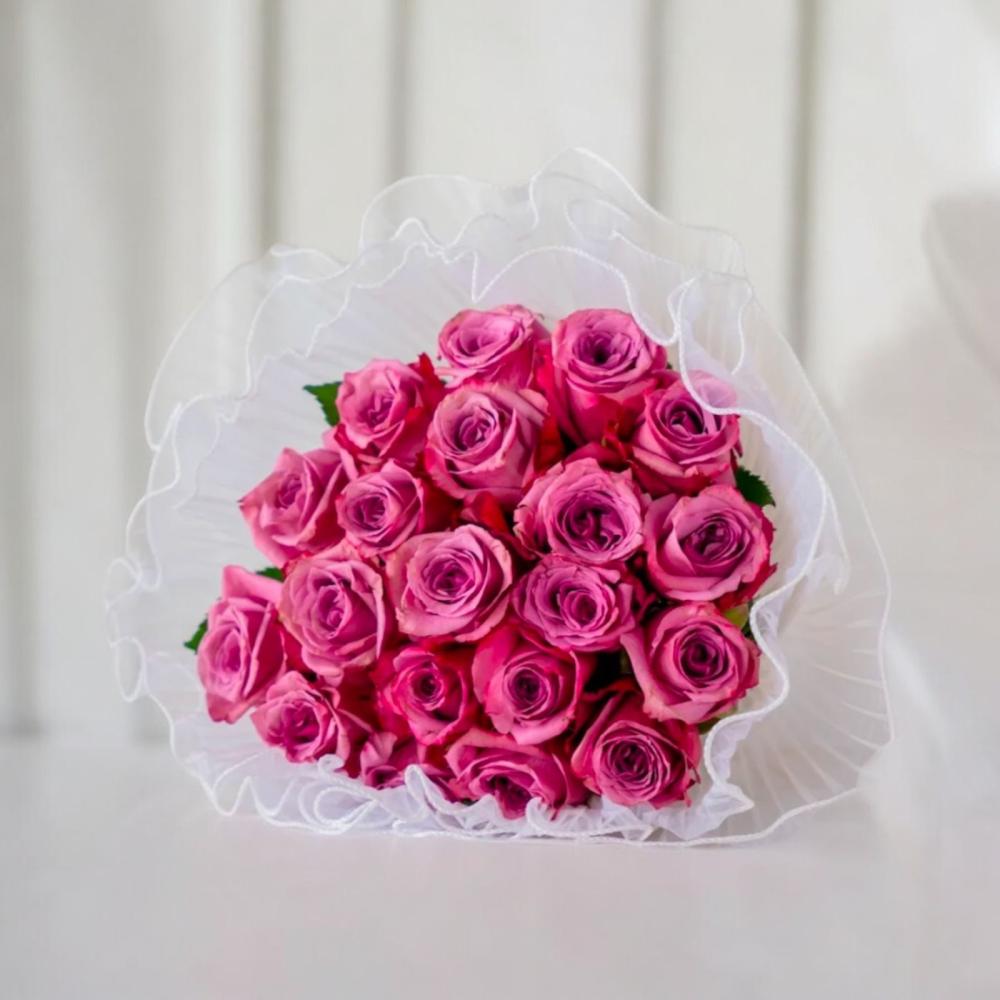 باقة ورد مع بالونات وكعكة عيد ميلاد مميزة - image 2