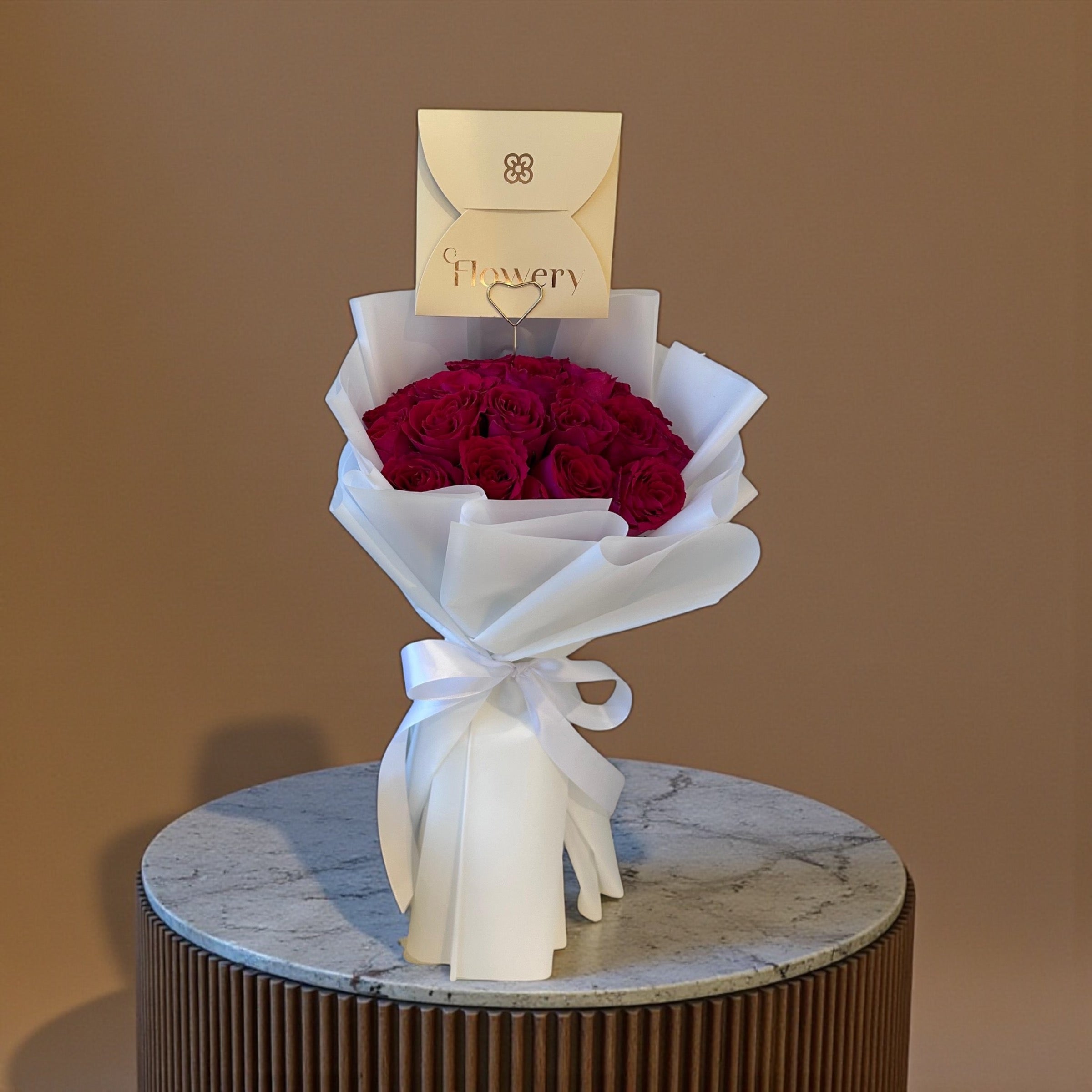 Fuchsia rose bouquet of 20 roses