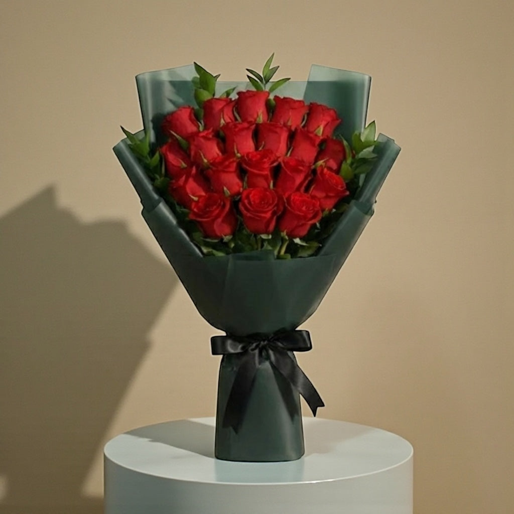 بوكيه ورد احمر 20 ورده